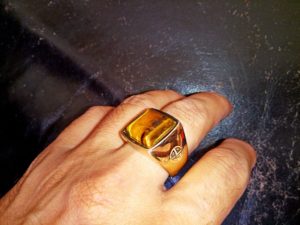 14K Gold Ring with Tiger Eye Gemstone